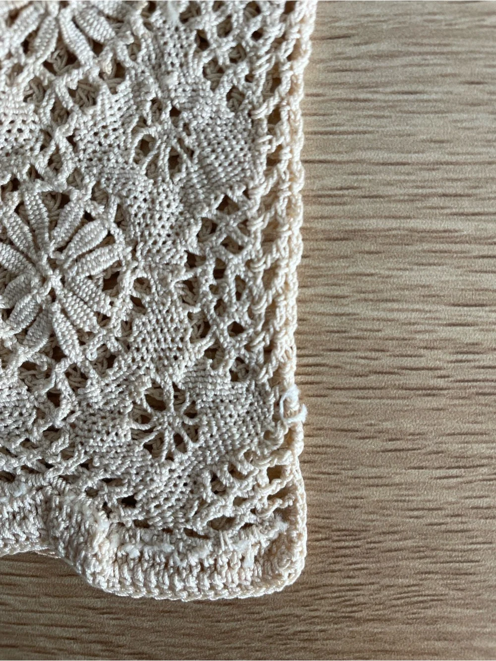 Antique handmade crocheted cotton lace gloves 40s 50s bridal wedding vintage